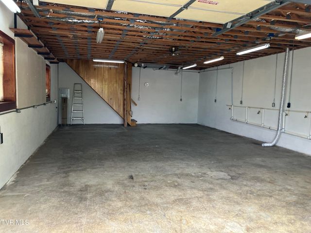 101 Tommy Campbell Road, Jonesborough, TN 37659