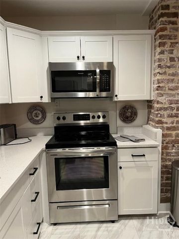 1212 E 31st Street, Savannah, GA 31404