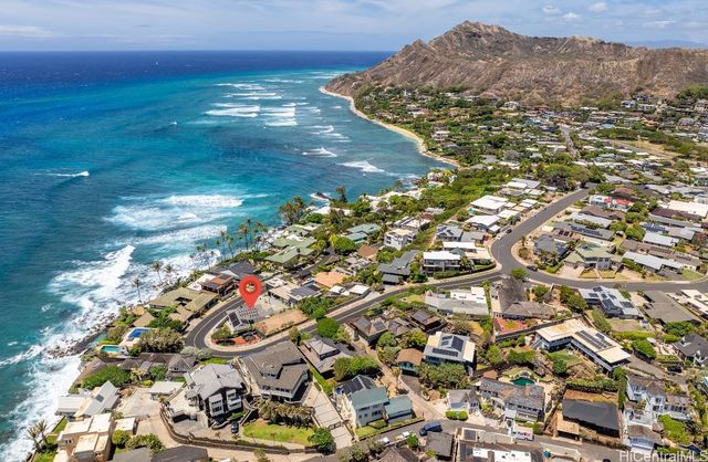 4305 Kaikoo Place, Honolulu, HI 96816