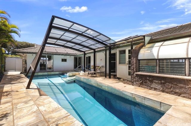 4305 Kaikoo Place, Honolulu, HI 96816