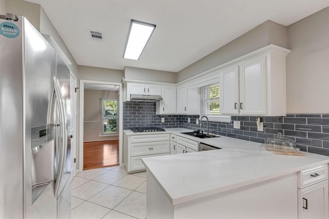 3806 Millbridge Drive, Houston, TX 77059