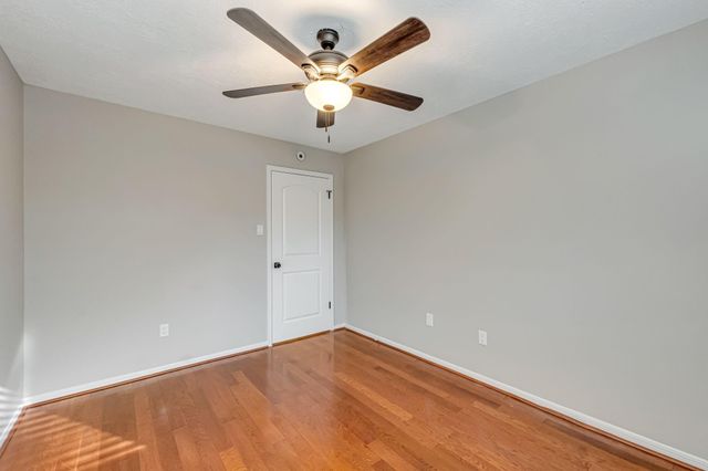 3806 Millbridge Drive, Houston, TX 77059