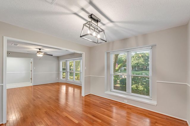 3806 Millbridge Drive, Houston, TX 77059