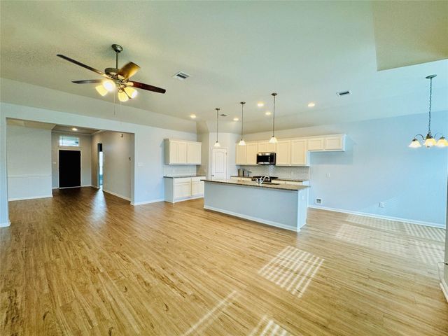 13018 Laura Lake Drive, Willis, TX 77318