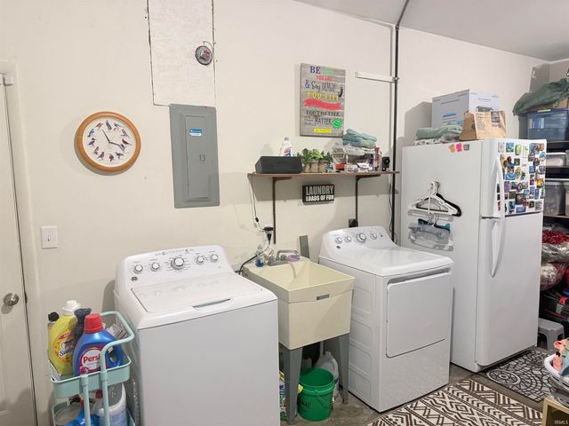 6413 E 175 N, Monticello, IN 47960