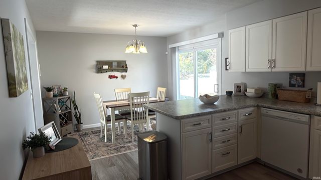 6413 E 175 N, Monticello, IN 47960