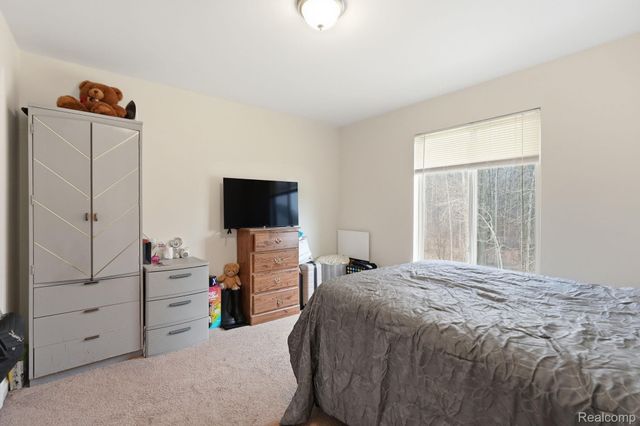 20789 Hummingbird Drive, Brownstown Charter Township, MI 48174