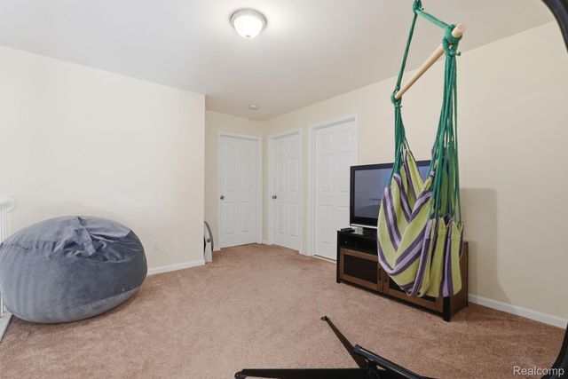 20789 Hummingbird Drive, Brownstown Charter Township, MI 48174