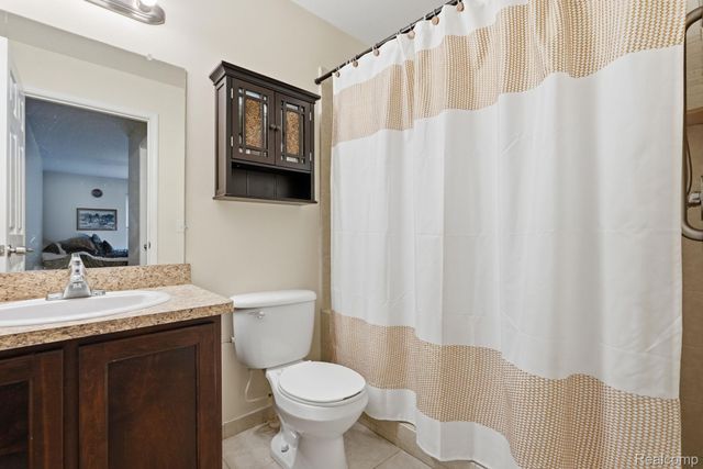 20789 Hummingbird Drive, Brownstown Charter Township, MI 48174