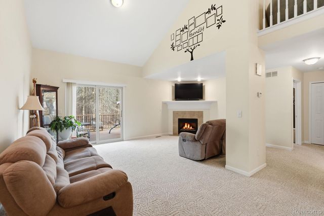 20789 Hummingbird Drive, Brownstown Charter Township, MI 48174