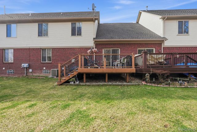 20789 Hummingbird Drive, Brownstown Charter Township, MI 48174