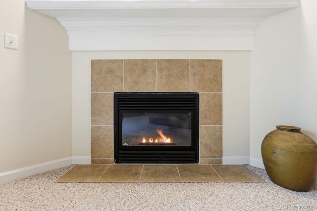 20789 Hummingbird Drive, Brownstown Charter Township, MI 48174