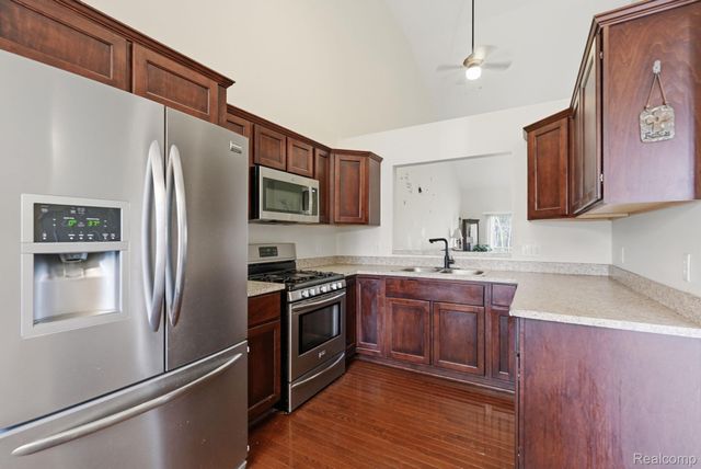 20789 Hummingbird Drive, Brownstown Charter Township, MI 48174