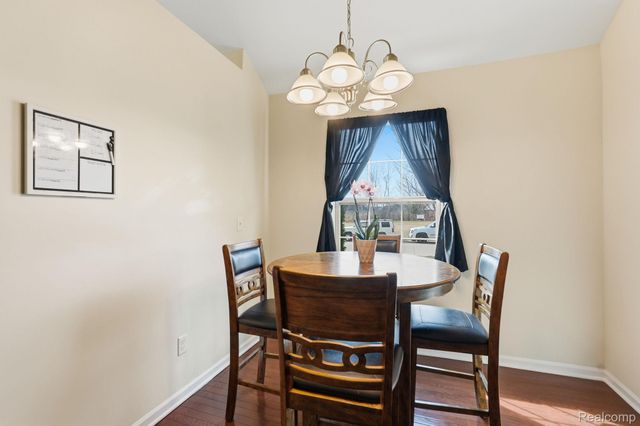 20789 Hummingbird Drive, Brownstown Charter Township, MI 48174