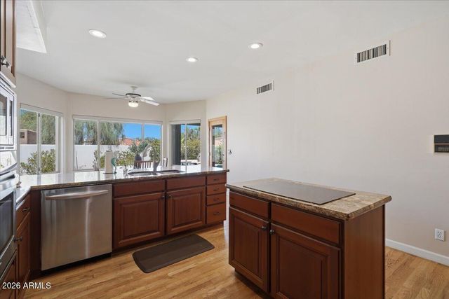9619 N 23RD Street, Phoenix, AZ 85028