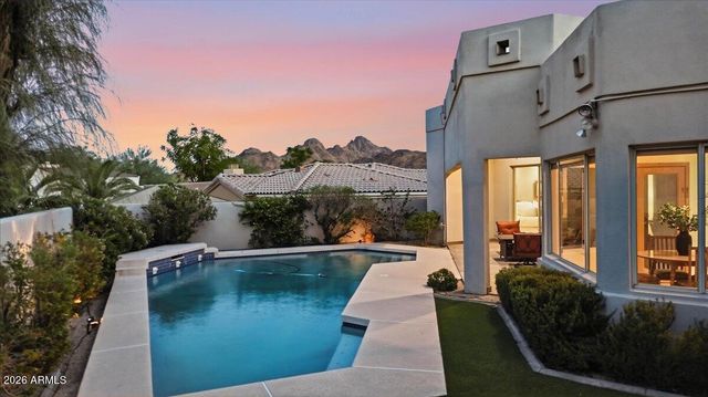 9619 N 23RD Street, Phoenix, AZ 85028
