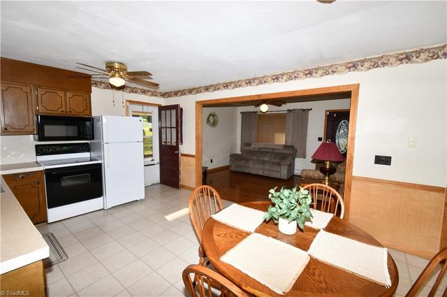 219 Atkins Lane, Mount Airy, NC 27030