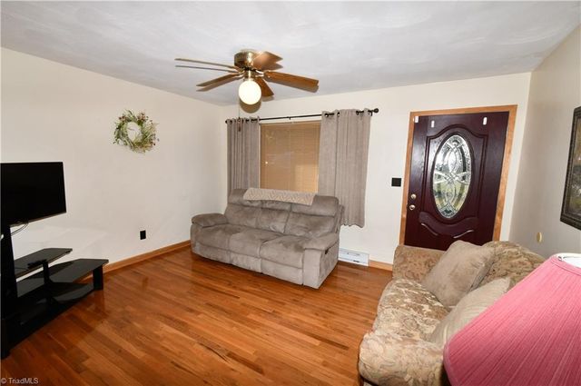 219 Atkins Lane, Mount Airy, NC 27030
