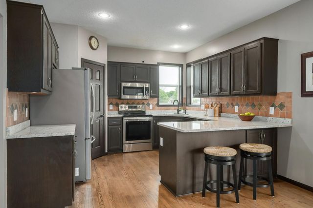 2027 Chester Street, Shakopee, MN 55379