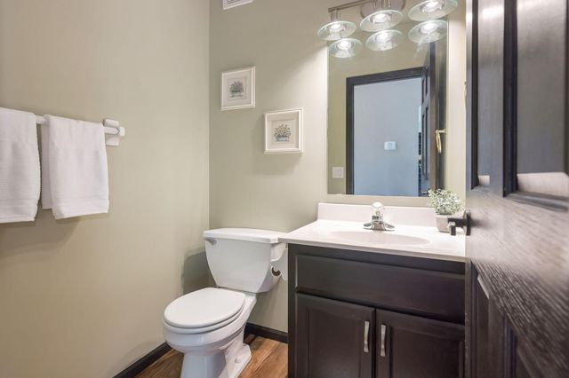 2027 Chester Street, Shakopee, MN 55379
