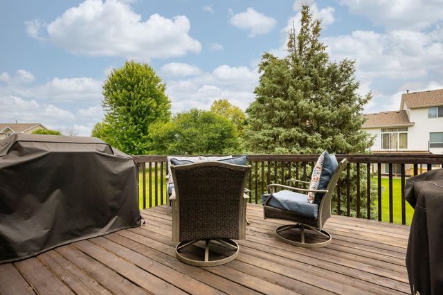 2027 Chester Street, Shakopee, MN 55379