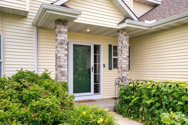 2027 Chester Street, Shakopee, MN 55379