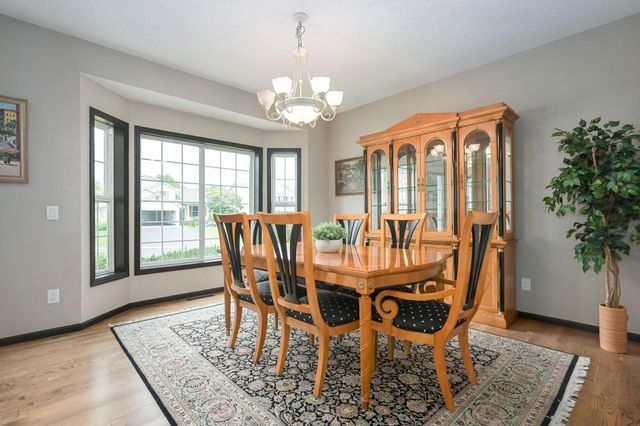 2027 Chester Street, Shakopee, MN 55379
