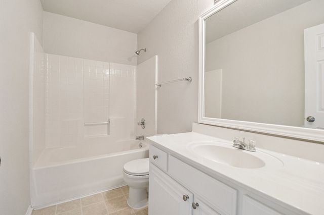 916 Sherry Lane, Saginaw, TX 76179