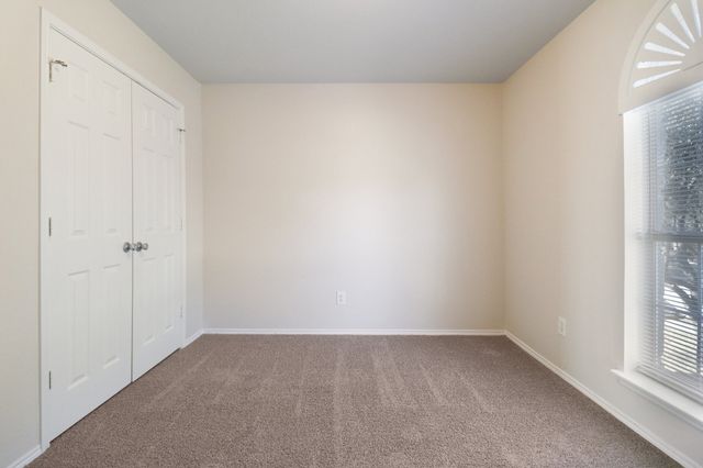 916 Sherry Lane, Saginaw, TX 76179