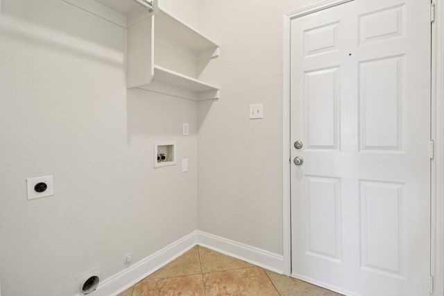 916 Sherry Lane, Saginaw, TX 76179