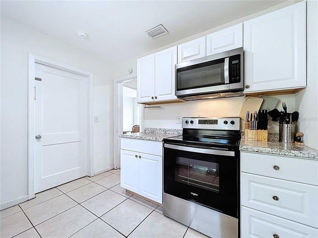 1271 NICHOLSON STREET, Clearwater, FL 33755