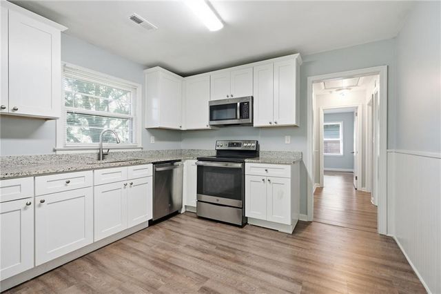 713 Melrose Drive, Forest Park, GA 30297