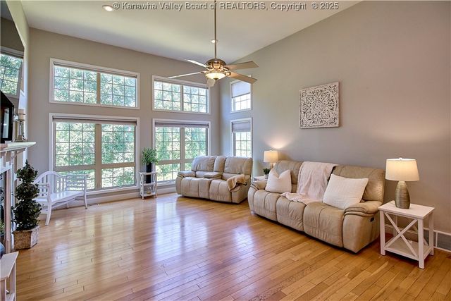 80 Rockcrest Drive, South Charleston, WV 25309