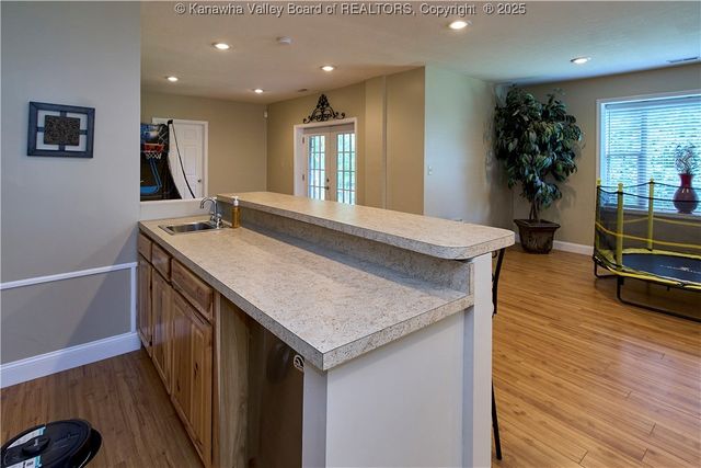 80 Rockcrest Drive, South Charleston, WV 25309