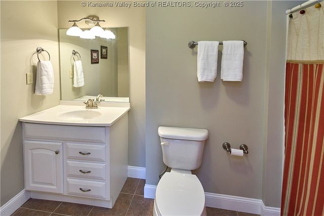 80 Rockcrest Drive, South Charleston, WV 25309