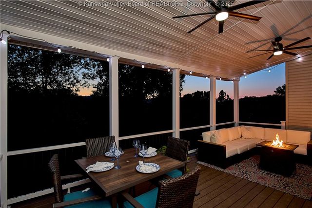 80 Rockcrest Drive, South Charleston, WV 25309