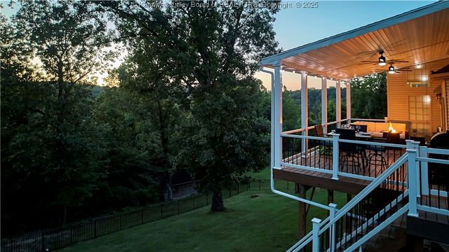 80 Rockcrest Drive, South Charleston, WV 25309