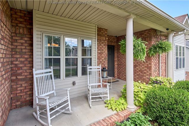 80 Rockcrest Drive, South Charleston, WV 25309