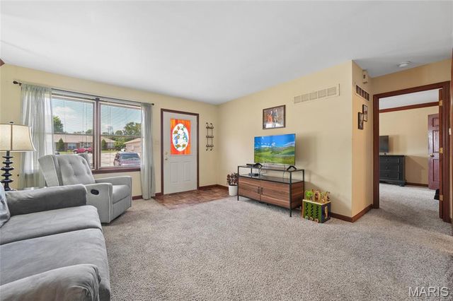 19 Brittany Court, Troy, MO 63379