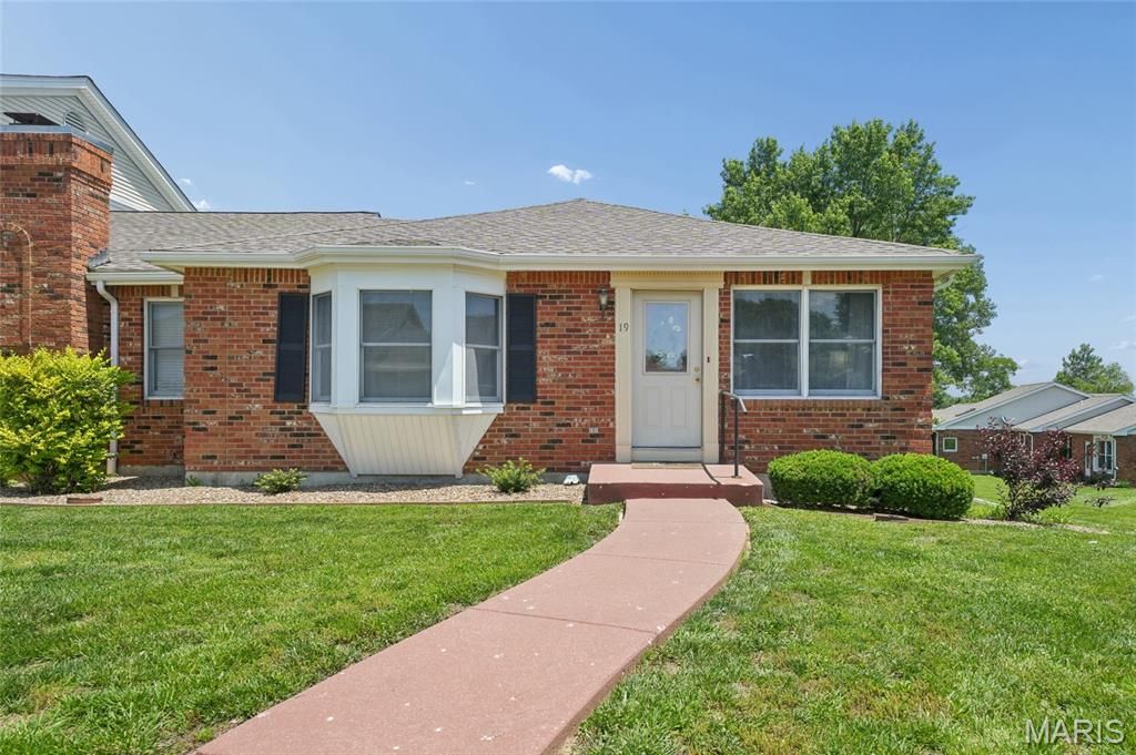 19 Brittany Court, Troy, MO 63379