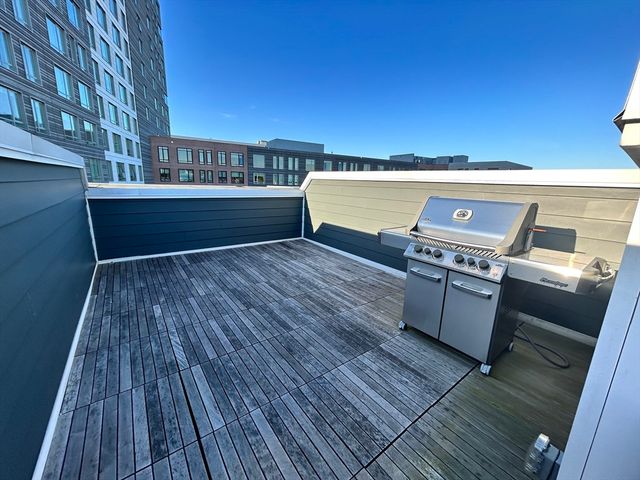 50 Hichborn Street 405, Boston, MA 02135