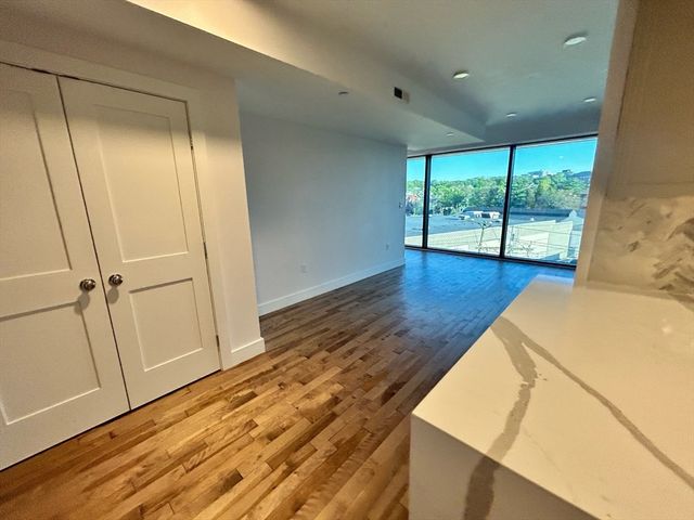 50 Hichborn Street 405, Boston, MA 02135