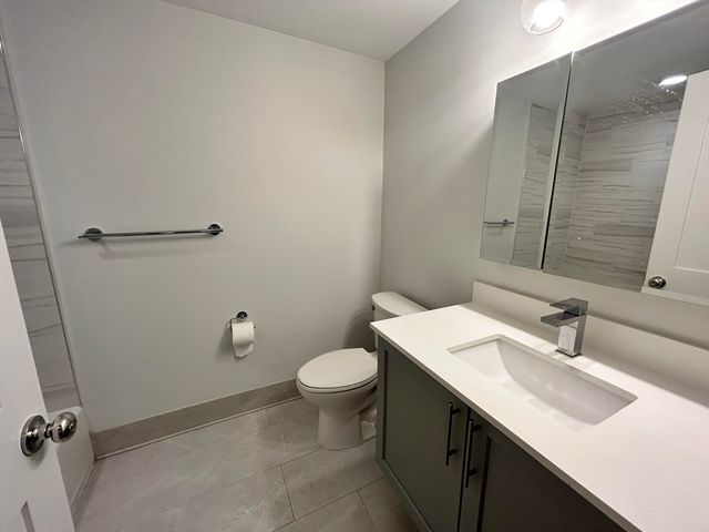 50 Hichborn Street 405, Boston, MA 02135