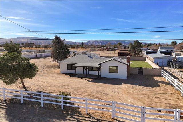 41331 20th Street W, Palmdale, CA 93551