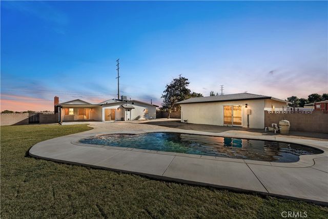 41331 20th Street W, Palmdale, CA 93551