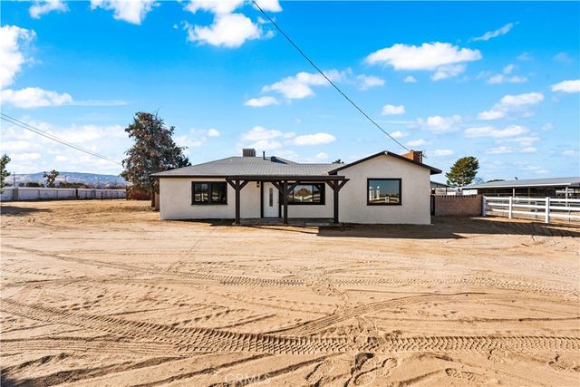 41331 20th Street W, Palmdale, CA 93551