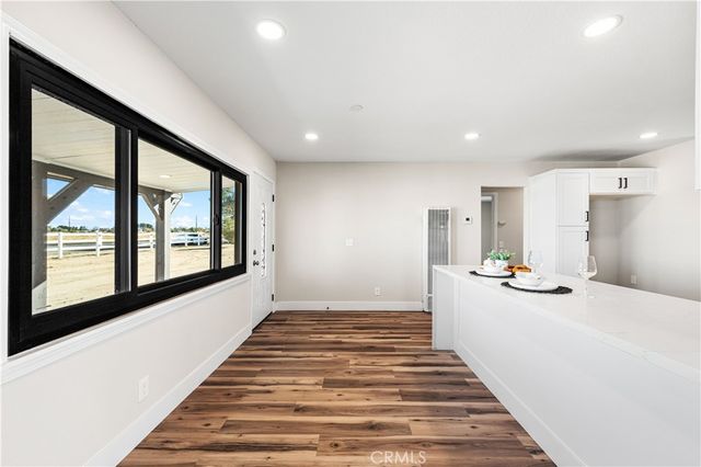 41331 20th Street W, Palmdale, CA 93551