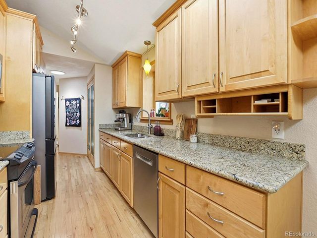 8235 W 108th Ave, Westminster, CO 80021