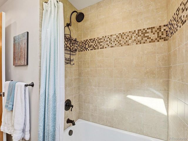 8235 W 108th Ave, Westminster, CO 80021