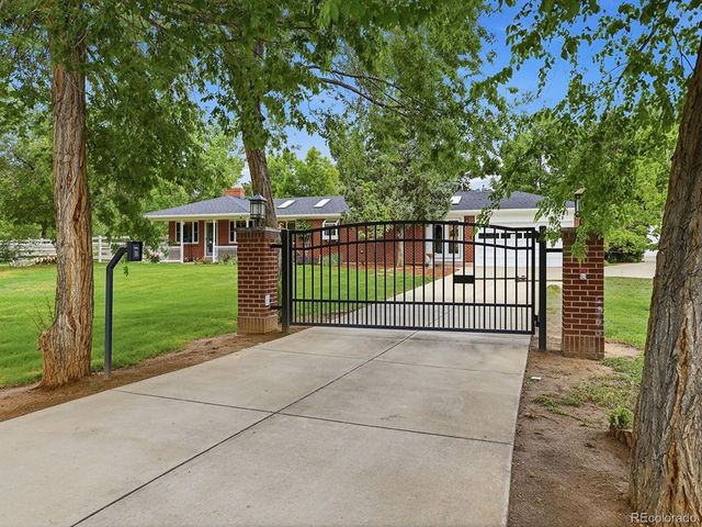 8235 W 108th Ave, Westminster, CO 80021